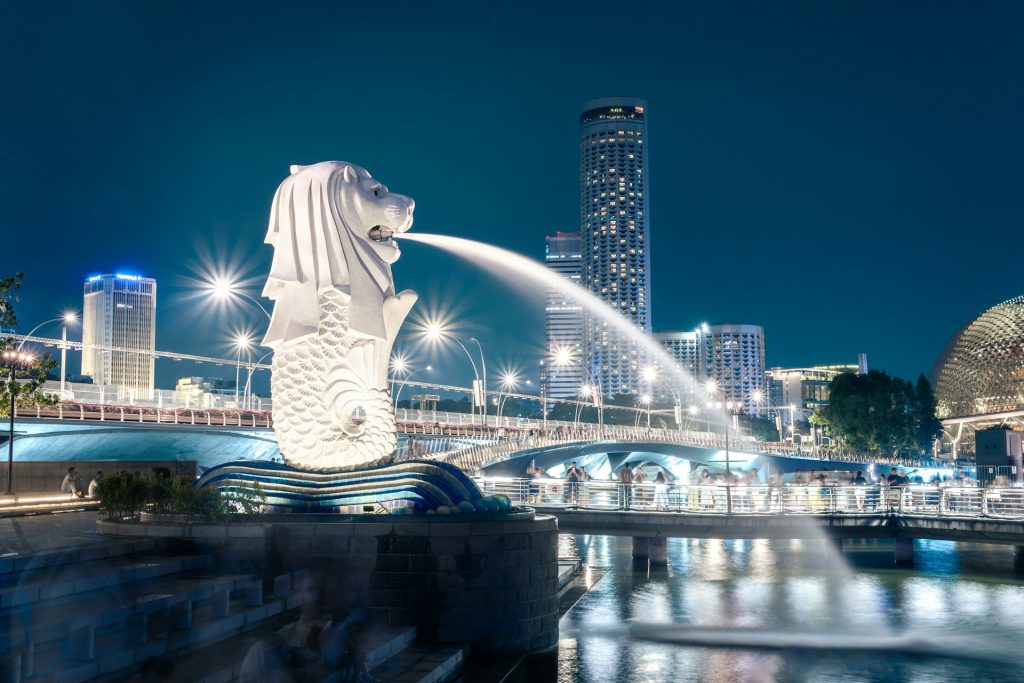 How to Rent a Luxury Limousine in Singapore: Rates, Packages, and Top Providers